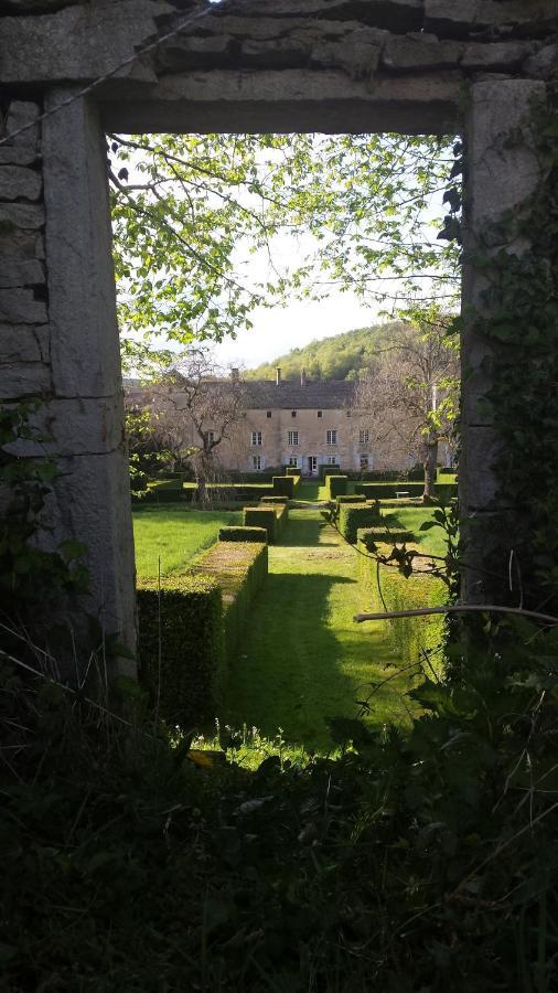Chateau D'Ozenay المظهر الخارجي الصورة